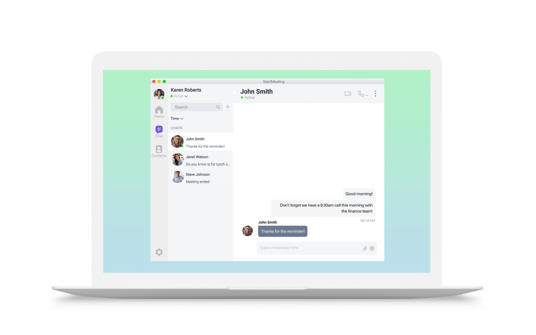 Laptop with Startmeeting team chat